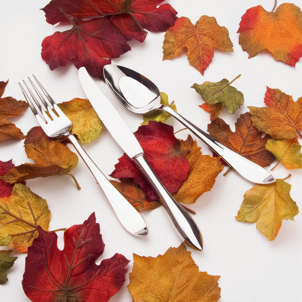 Contorno Mirrored 18/10 Stainless Steel Dinner Knife Ricci Argentieri 18/10 Stainless Steel, Contorno, Dinner Knife, Knife, Mirrored, Mirrored Stainless, Place Knife, Ricci Contorno, Ricci Flatware, Ricci Flatware Pattern, Silverware, Stainless, Stainless Steel, Stainless Steel Cutlery, Stainless Steel Flatware, Stellar, Utensils